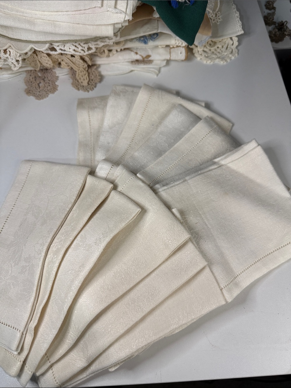 Vintage Cream Linen Napkins - Set of Folded Dinner Napkins